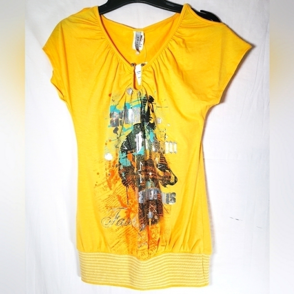 NWT VOICE Fashion Freedom Glamorous  Yellow Shirt Sz L